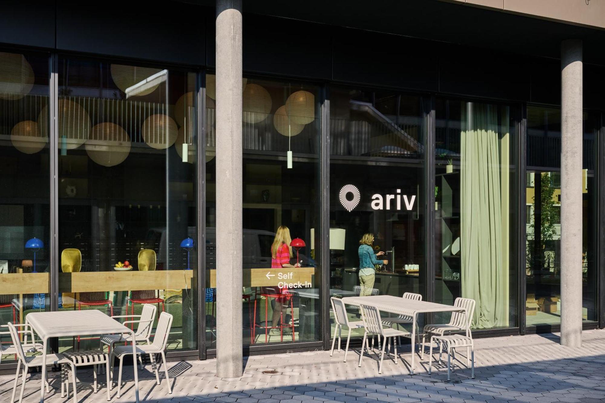 Ariv Design Hotel Zug Steinhausen Ngoại thất bức ảnh