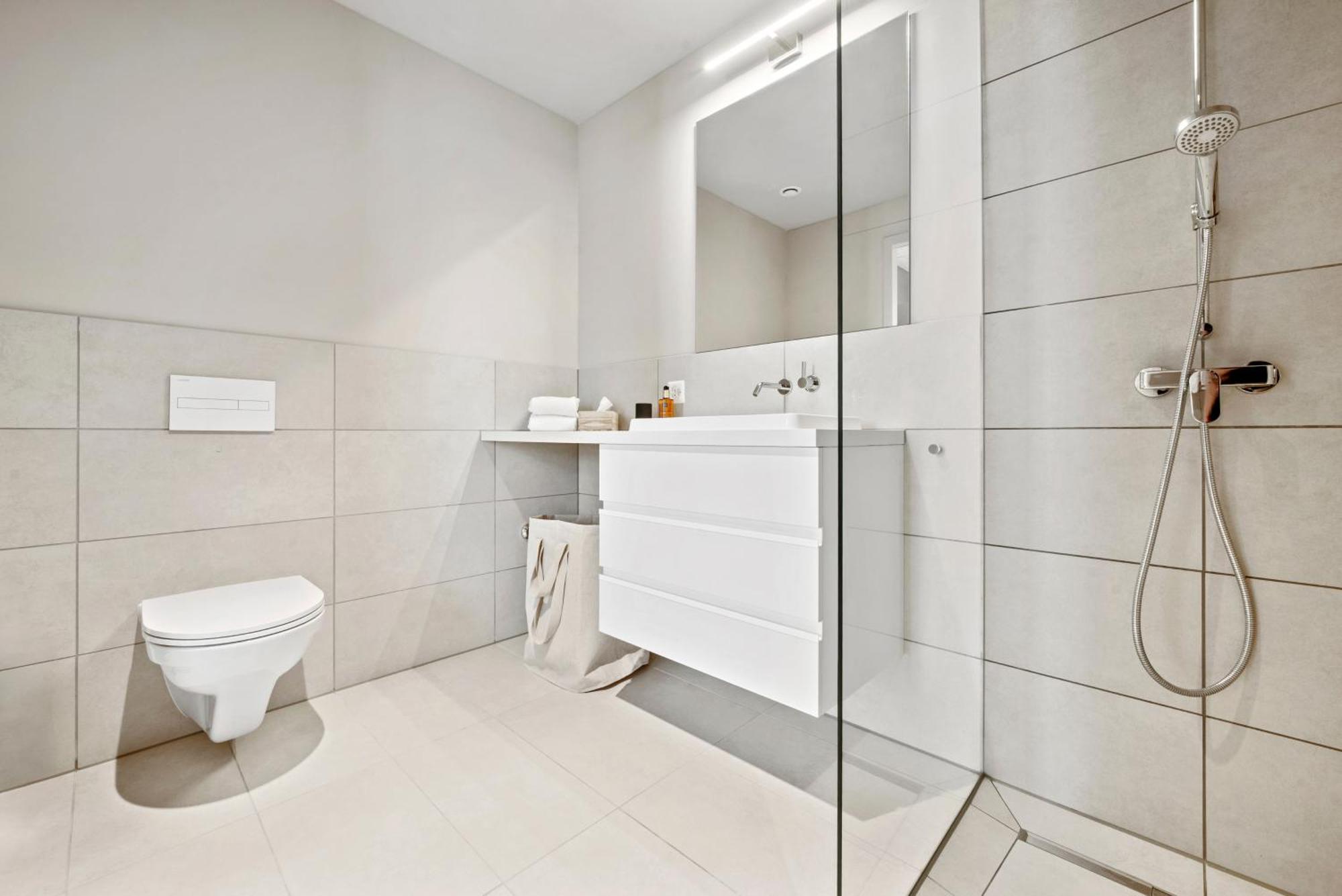 Ariv Design Hotel Zug Steinhausen Ngoại thất bức ảnh