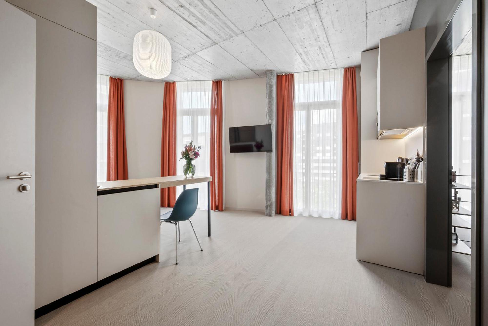 Ariv Design Hotel Zug Steinhausen Ngoại thất bức ảnh