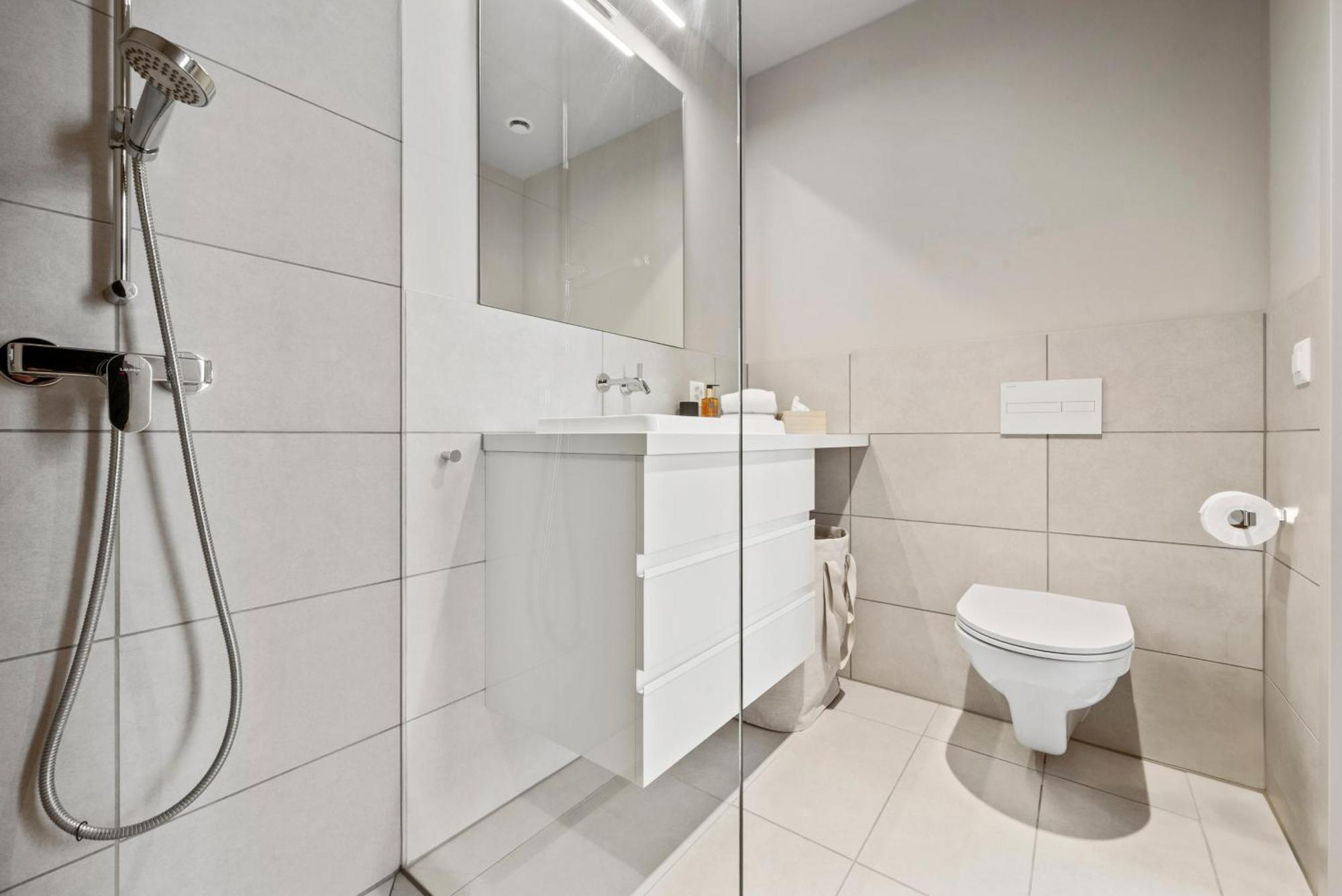 Ariv Design Hotel Zug Steinhausen Ngoại thất bức ảnh